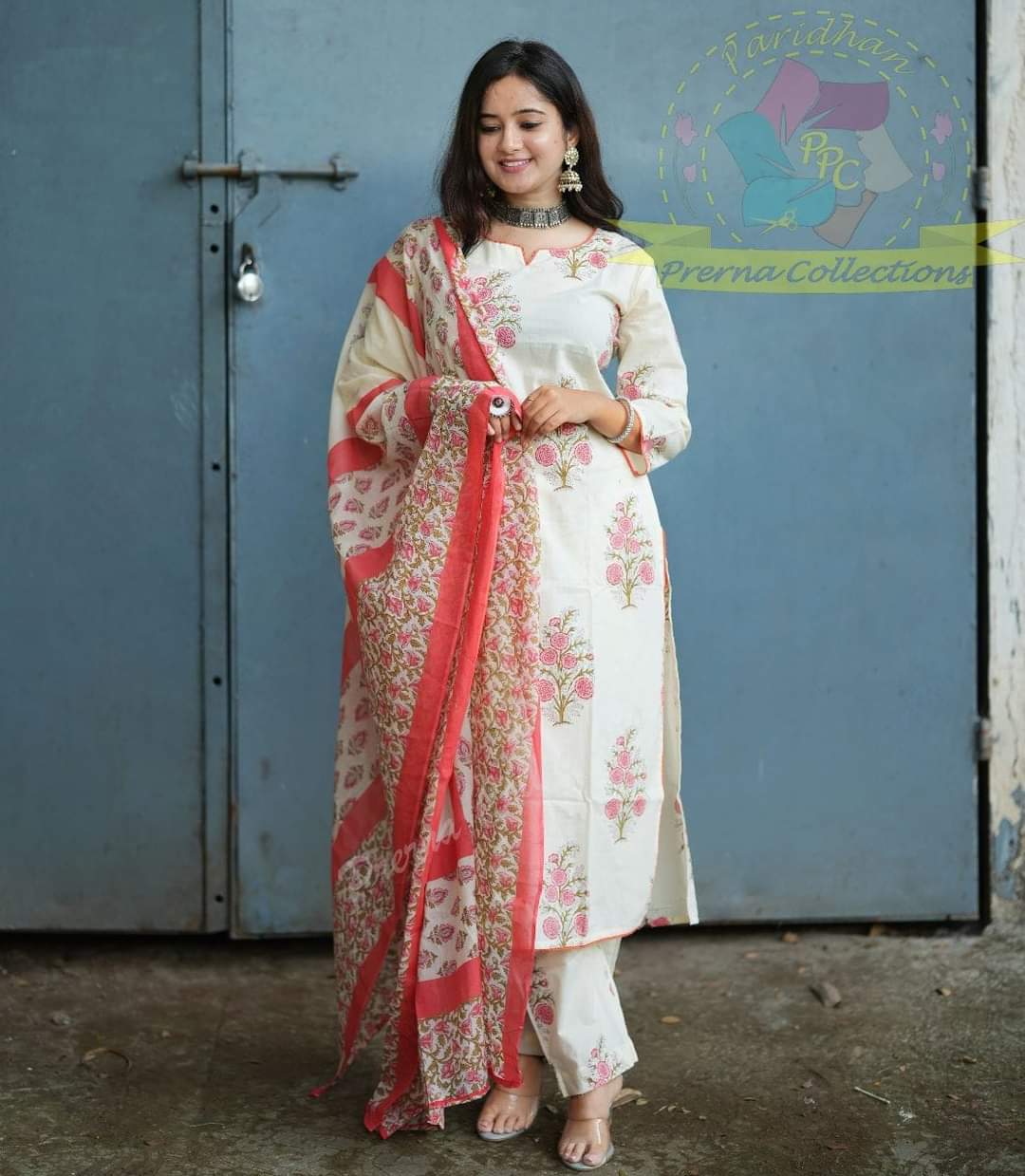 Elegant Mughal Butta Pure Cotton Kurti Set with Mul Cotton Dupatta