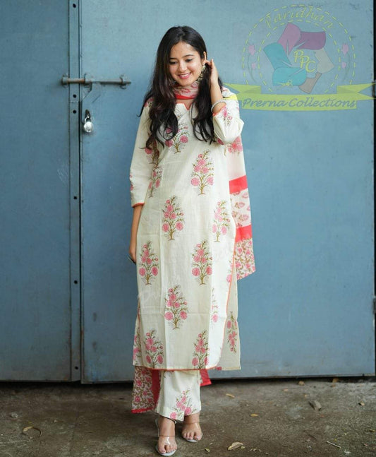 Elegant Mughal Butta Pure Cotton Kurti Set with Mul Cotton Dupatta