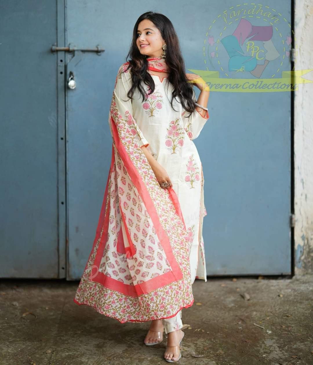 Elegant Mughal Butta Pure Cotton Kurti Set with Mul Cotton Dupatta